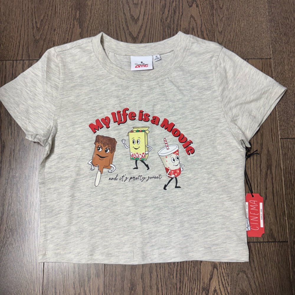 UNIQLO Kids Cream Graphic T-Shirt